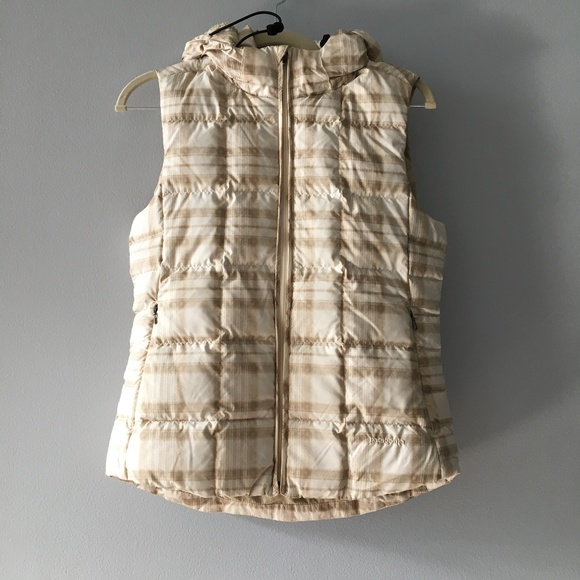 Patagonia Jackets & Blazers - + P A T A G O N I A + Goose Down Hooded Puffer